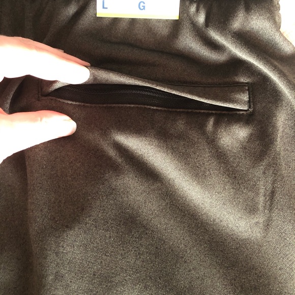 3 For $25 Men’s Jogger Pants - Picture 4 of 4